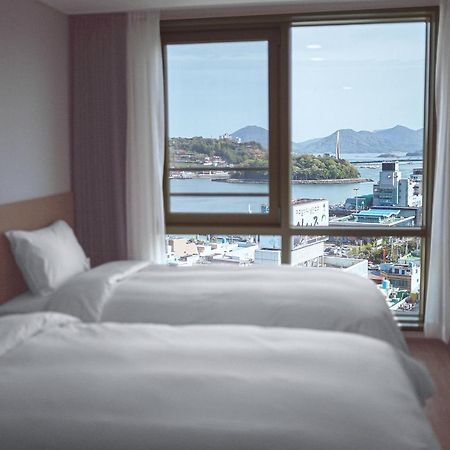 Hotel Kenny Yeosu Eksteriør billede