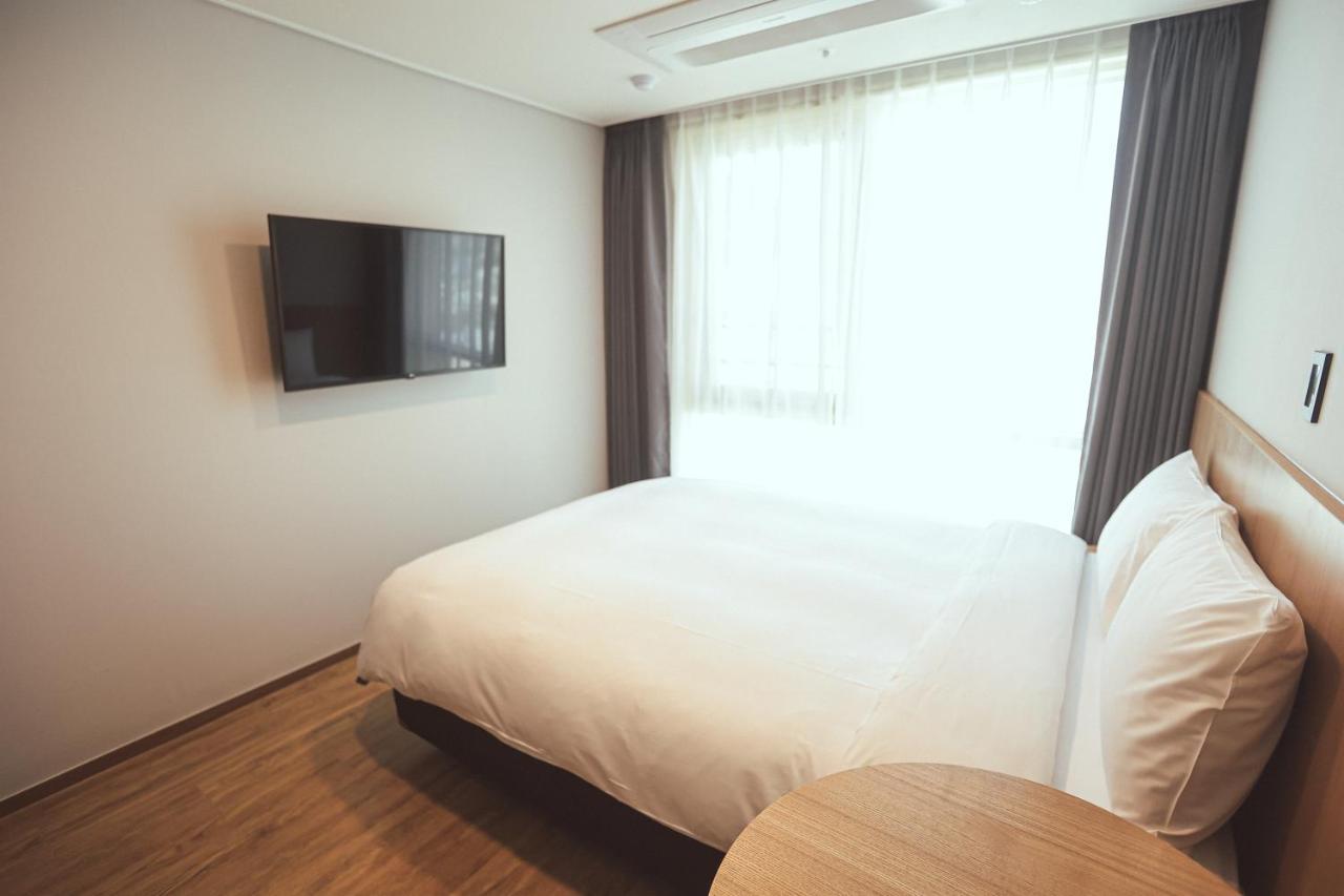 Hotel Kenny Yeosu Eksteriør billede