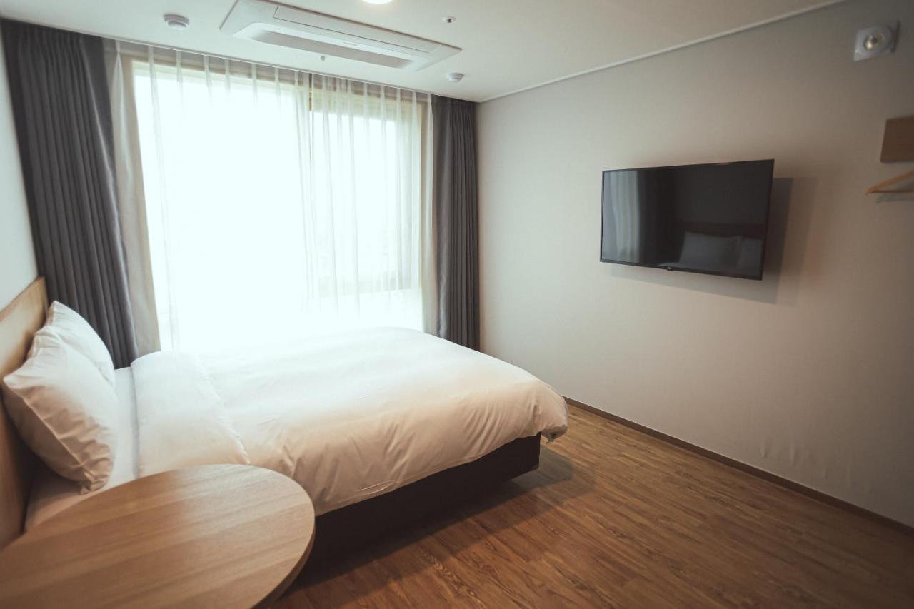 Hotel Kenny Yeosu Eksteriør billede