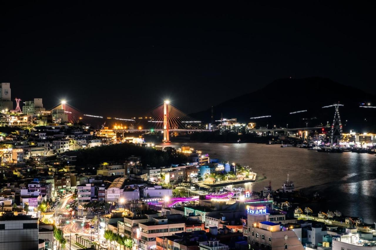 Hotel Kenny Yeosu Eksteriør billede