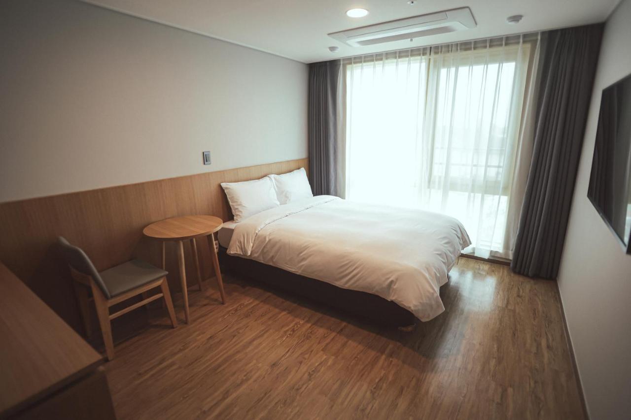 Hotel Kenny Yeosu Eksteriør billede
