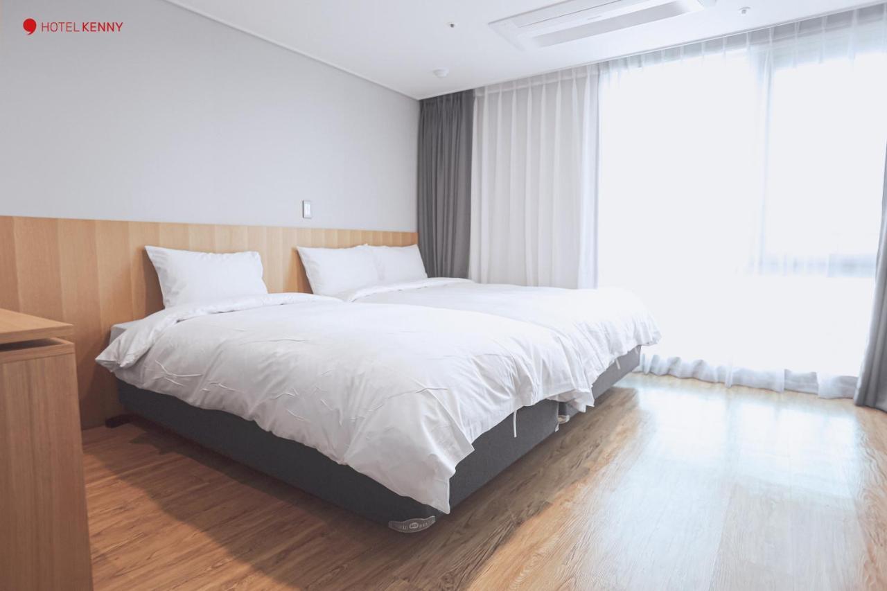 Hotel Kenny Yeosu Eksteriør billede